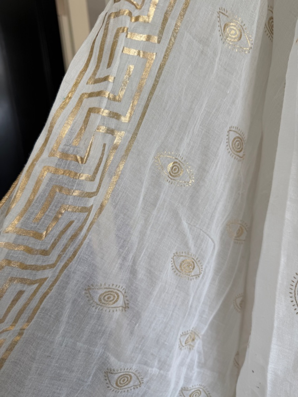 Gold Eye-Print White Scarf & Wrap